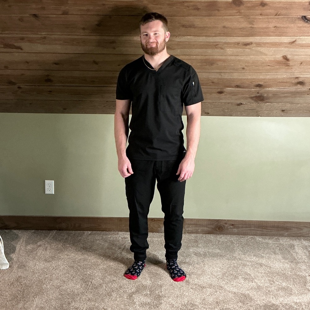 Grey’s Anatomy Black V-Neck Scrub Top and Jogger Pants Set